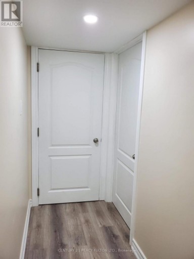 LOWER - 308 NAKERVILLE CRESCENT, Milton (HA Harrison), Ontario, L9T7T9