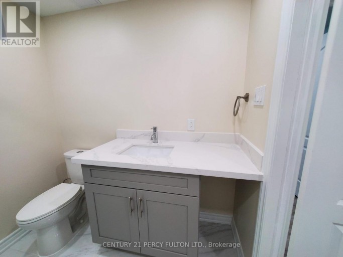 LOWER - 308 NAKERVILLE CRESCENT, Milton (HA Harrison), Ontario, L9T7T9