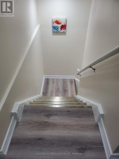 LOWER - 308 NAKERVILLE CRESCENT, Milton (HA Harrison), Ontario, L9T7T9