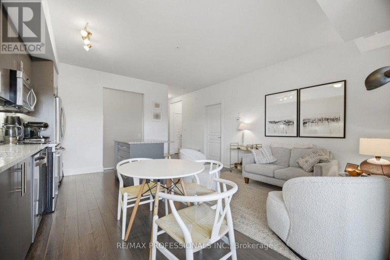 323 - 128 GARDEN DRIVE, Oakville (CO Central), Ontario, L6K2W5