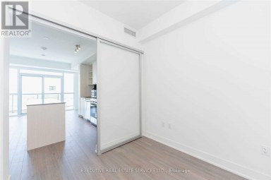 802 - 50 GEORGE BUTCHART DRIVE Toronto (Downsview-Roding-CFB) Ontario photo 22