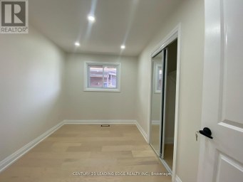 UPPER - 66 BEECH AVENUE Cambridge Ontario photo 9