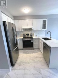 80 BAYWELL CRESCENT Aurora (Bayview Wellington) Ontario photo 4