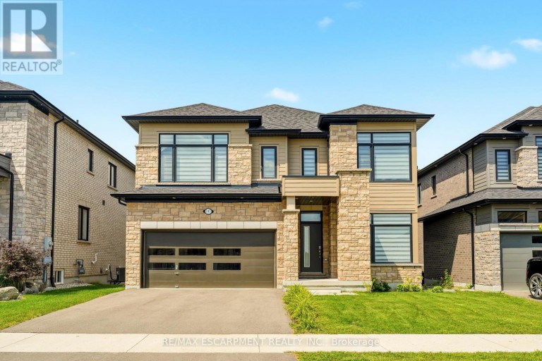 147 MIDLAND PLACE, Welland (Hwy 406/Welland), Ontario, L3B0H4