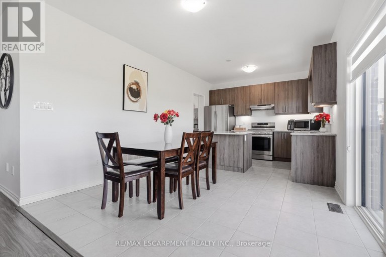 147 MIDLAND PLACE, Welland (Hwy 406/Welland), Ontario, L3B0H4