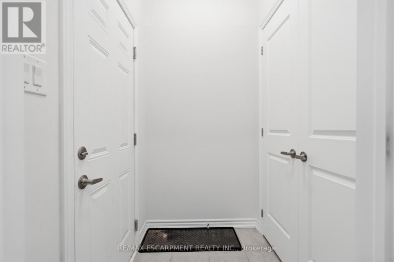 147 MIDLAND PLACE, Welland (Hwy 406/Welland), Ontario, L3B0H4