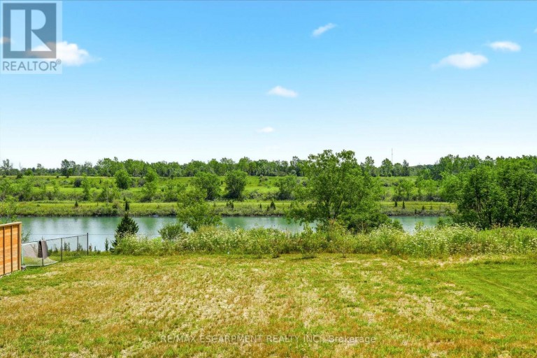 147 MIDLAND PLACE, Welland (Hwy 406/Welland), Ontario, L3B0H4
