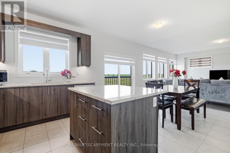 147 MIDLAND PLACE, Welland (Hwy 406/Welland), Ontario, L3B0H4