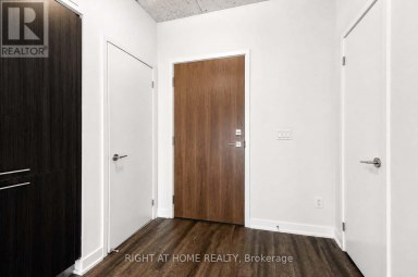 903 - 45 BASEBALL PLACE Toronto (South Riverdale) Ontario photo 5