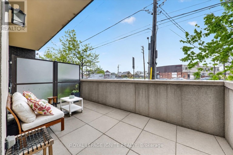 116 - 3560 ST CLAIR AVENUE E, Toronto (Scarborough Village), Ontario, M1K0A9