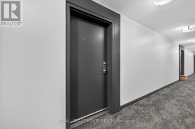 116 - 3560 ST CLAIR AVENUE E Toronto (Scarborough Village) Ontario photo 6