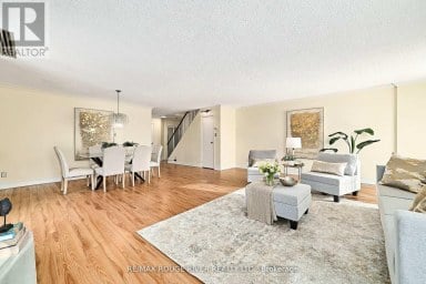 401 - 337 SIMCOE STREET Oshawa (O'Neill) Ontario photo 19