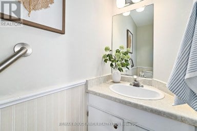 401 - 337 SIMCOE STREET Oshawa (O'Neill) Ontario photo 22
