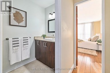 401 - 337 SIMCOE STREET Oshawa (O'Neill) Ontario photo 28