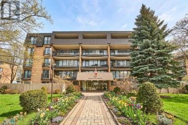 401 - 337 SIMCOE STREET Oshawa (O'Neill) Ontario photo 3