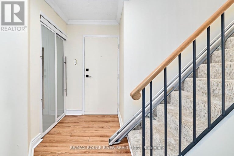401 - 337 SIMCOE STREET, Oshawa (O'Neill), Ontario, L1G4T2