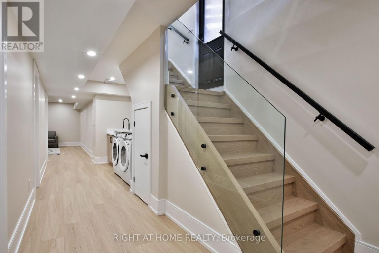 106 EASTBOURNE AVENUE, Toronto (Yonge-Eglinton), Ontario, M5P2G3