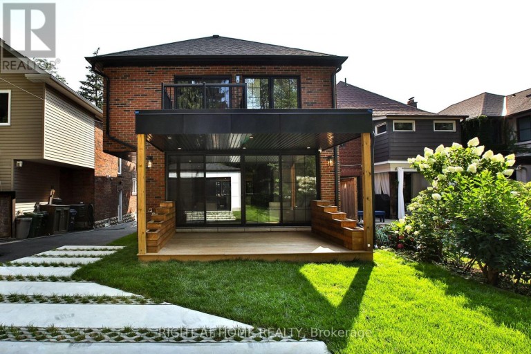 106 EASTBOURNE AVENUE, Toronto (Yonge-Eglinton), Ontario, M5P2G3