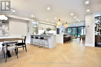 106 EASTBOURNE AVENUE Toronto (Yonge-Eglinton) Ontario photo 9