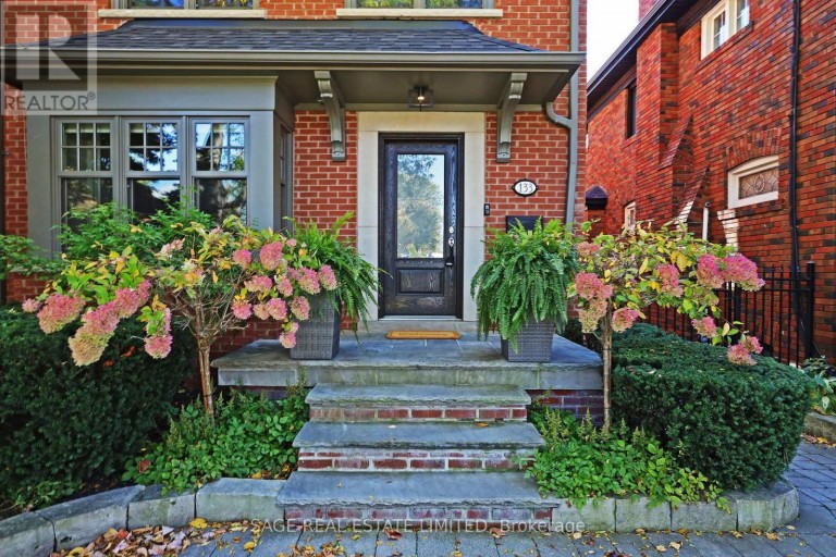 133 GLENGROVE AVENUE W, Toronto (Lawrence Park South), Ontario, M4R1P1