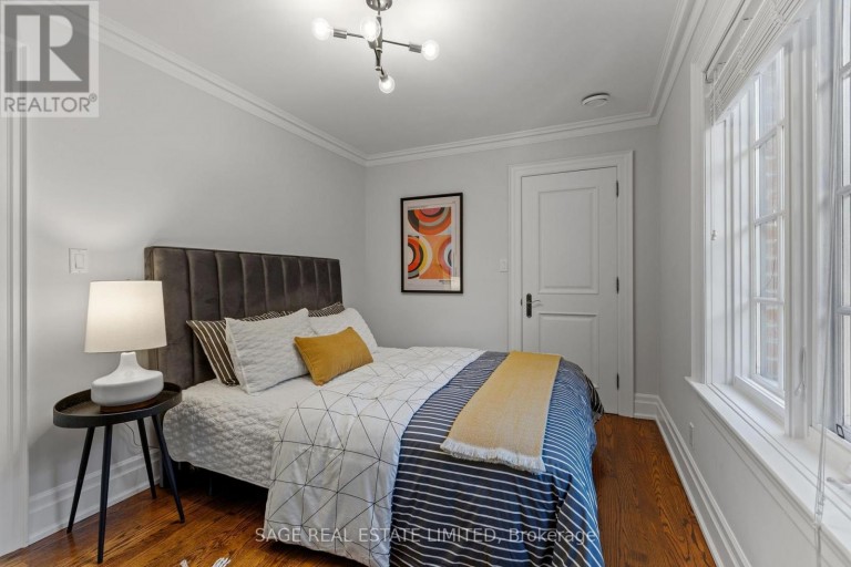 133 GLENGROVE AVENUE W, Toronto (Lawrence Park South), Ontario, M4R1P1