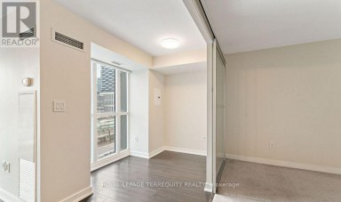 321 - 151 DAN LECKIE WAY Toronto (Waterfront Communities) Ontario photo 2
