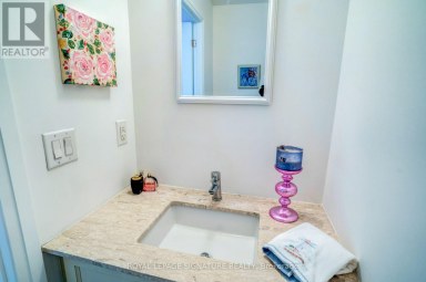 714 - 24 WOODSTREAM BOULEVARD Vaughan (Vaughan Grove) Ontario photo 15