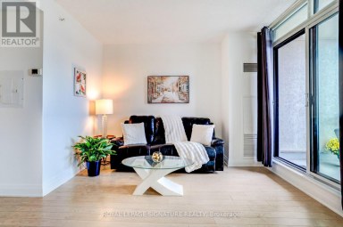 714 - 24 WOODSTREAM BOULEVARD Vaughan (Vaughan Grove) Ontario photo 3