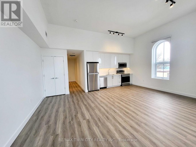 205 - 75 HURON STREET, Wilmot, Ontario, N3A1K1