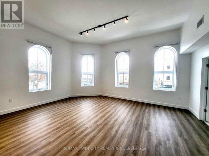 205 - 75 HURON STREET, Wilmot, Ontario, N3A1K1