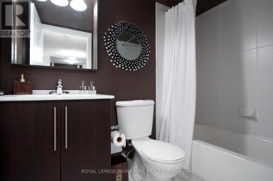 905 - 105 HARRISON GARDEN BOULEVARD Toronto (Willowdale East) Ontario photo 5
