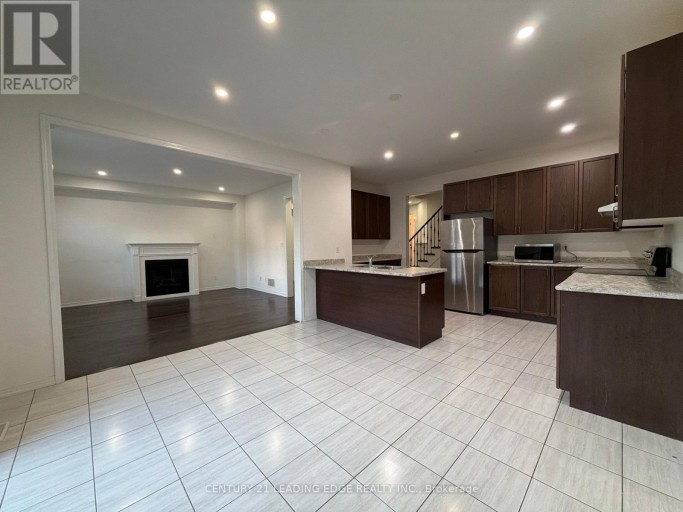 MAIN - 2432 EQUESTRIAN CRESCENT, Oshawa (Windfields), Ontario, L1L0L7