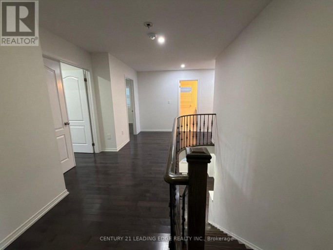 MAIN - 2432 EQUESTRIAN CRESCENT, Oshawa (Windfields), Ontario, L1L0L7