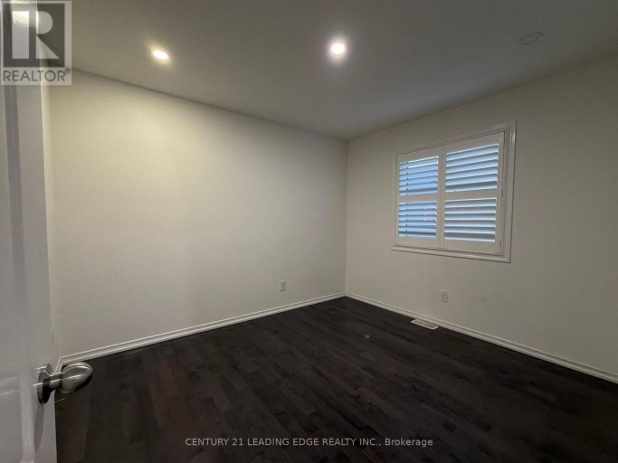 MAIN - 2432 EQUESTRIAN CRESCENT, Oshawa (Windfields), Ontario, L1L0L7
