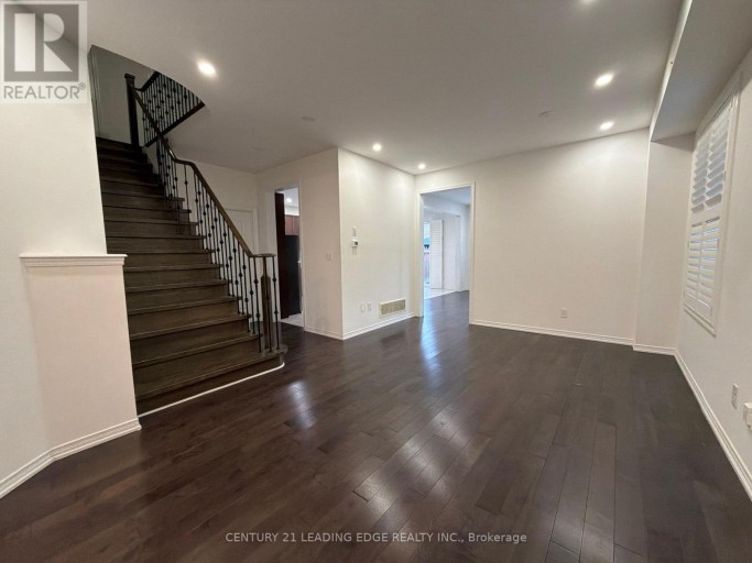 MAIN - 2432 EQUESTRIAN CRESCENT, Oshawa (Windfields), Ontario, L1L0L7
