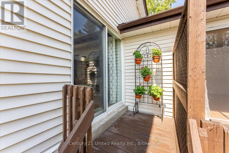 B - 556 EDISON AVENUE, Peterborough (Otonabee Ward 1), Ontario, K9J4G5