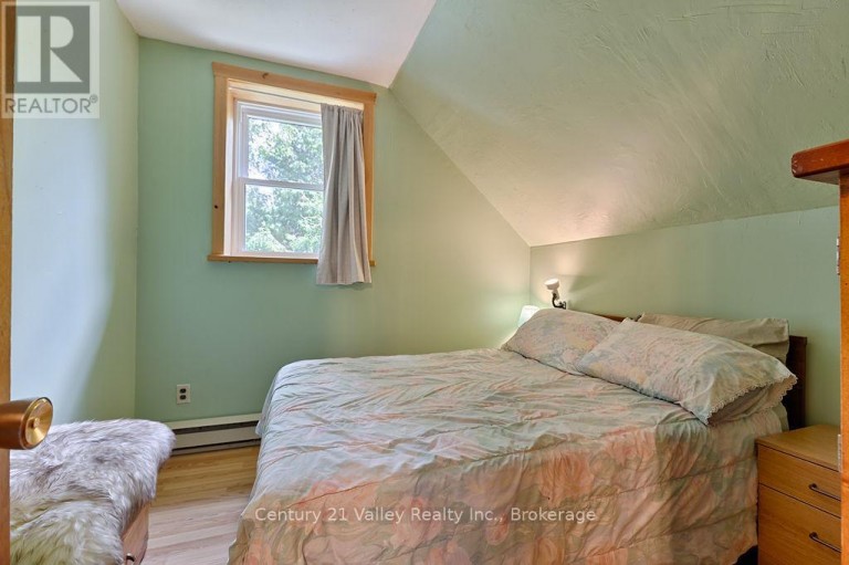 154 MCCAULEY MOUNTAIN ROAD, Bonnechere Valley, Ontario, K0J1M0
