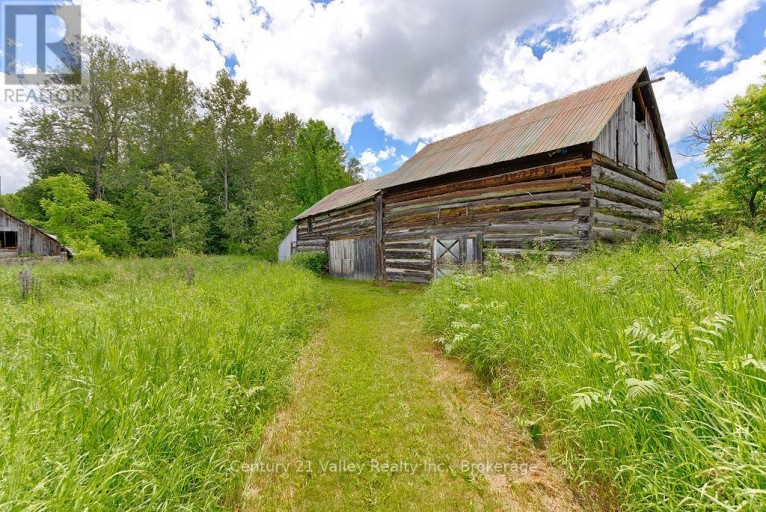 154 MCCAULEY MOUNTAIN ROAD, Bonnechere Valley, Ontario, K0J1M0