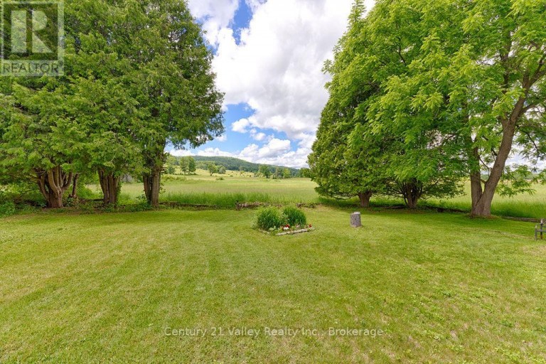 154 MCCAULEY MOUNTAIN ROAD, Bonnechere Valley, Ontario, K0J1M0