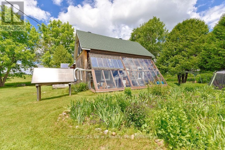 154 MCCAULEY MOUNTAIN ROAD, Bonnechere Valley, Ontario, K0J1M0