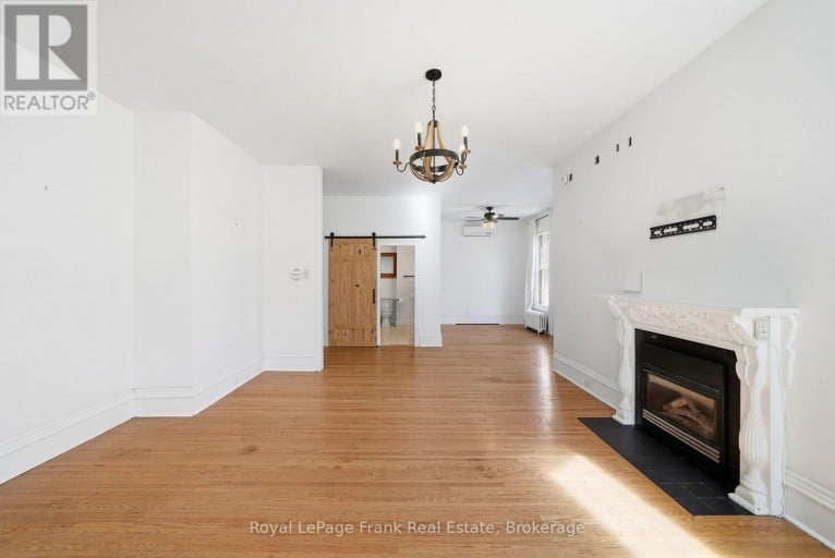 16 FRANCIS STREET, Kawartha Lakes (Lindsay), Ontario, K9V3R6