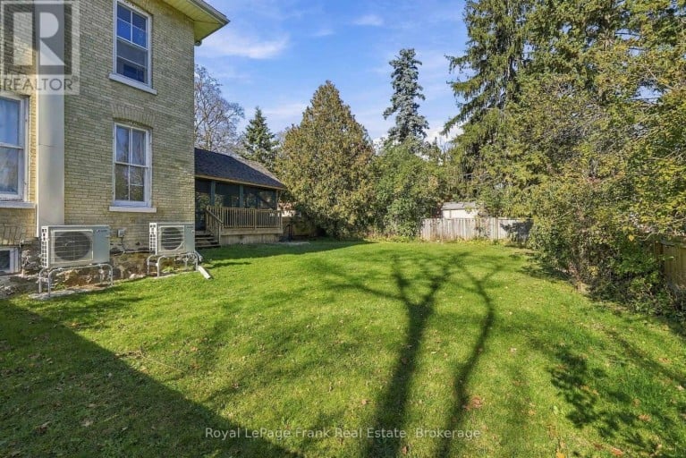 16 FRANCIS STREET, Kawartha Lakes (Lindsay), Ontario, K9V3R6