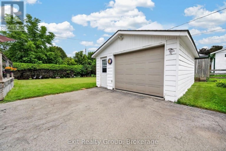 41 SECOND AVENUE, Quinte West (Trenton Ward), Ontario, K8V5M5