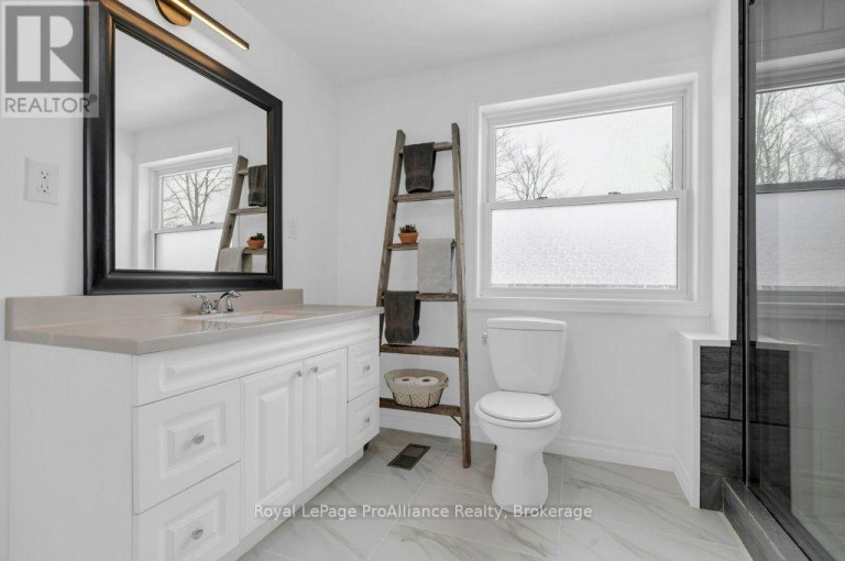 12 COSGROVE LANE, Stirling-Rawdon (Rawdon Ward), Ontario, K0K2M0