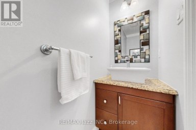 10 TRINITY CRESCENT Whitby (Pringle Creek) Ontario photo 24