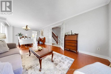 10 TRINITY CRESCENT Whitby (Pringle Creek) Ontario photo 9