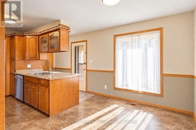 807 HIGHLAND COURT Peterborough (Northcrest Ward 5) Ontario photo 12