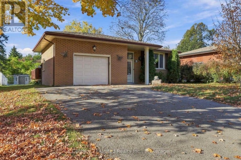 807 HIGHLAND COURT, Peterborough (Northcrest Ward 5), Ontario, K9H5K1