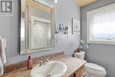 807 HIGHLAND COURT Peterborough (Northcrest Ward 5) Ontario photo 20