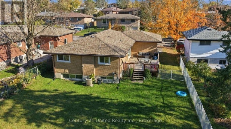 807 HIGHLAND COURT, Peterborough (Northcrest Ward 5), Ontario, K9H5K1